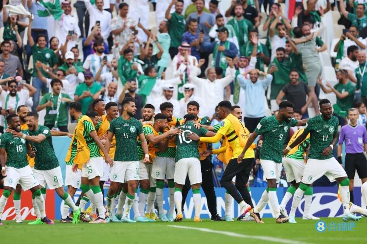 亚足联撰文称赞沙特队：击败阿根廷+终结对方36场不败_图片
